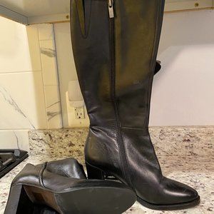 Women's, to the knee, black boots, size 8